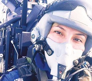 ¡VERACRUZANA PILOTO DE LA ARMADA DE MÉXICO! *DE LAS PRIMERAS EN VOLAR EN AVIÓN DE COMBATE
