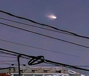 ¡NOS PASA ROZANDO! - |OVNI, COHETE, COMETA O SUPERMÁN...