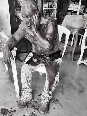 ¡LE METEN 17 CUCHILLADAS EN LA CANTINA! -*El agresor huyó corriendo mientras el herido desangrándose pidió ayuda en una tienda de abarrotes...