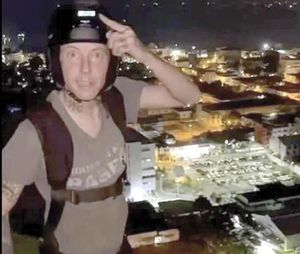 ¡PARACAIDISTA BRITÁNICO MUERE AL LANZARSE DEL PISO 29 DE UN EDIFICIO  EN TAILANDIA!