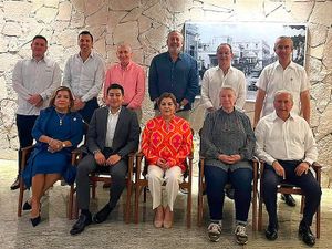 ¡CUMBRE DE CÓNSULES!