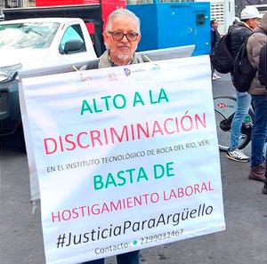 ¡SOS DE PROFE DEL ITBOCA! - *Denuncia hostigamiento de directora