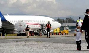 ¡AMLO JUSTIFICA ENTREGA DE DINERO A VENEZOLANOS, COLOMBIANOS Y ECUATORIANOS!