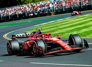 ¡FERRARI HACE EL 1-2 CON ALONSO Y SAINZ! - *”Checo” Pérez al sexto, Verstappen abandona