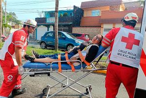¡NO CONTABAN CON LA CAMIONETA! - LAS EMBISTEN EN EL FLORESTA