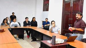 DE TEATRO Y CINE EN EL CEVART...