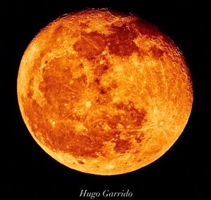 ASÍ SE VIO LA LUNA...