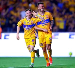 ¡UN “RAYO” QUE PARTIÓ AL NECAXA!