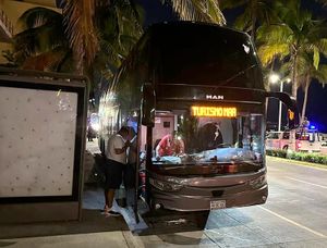 ¡TURISTEANDO TIRA EL POSTE! - FRENTE A VILLA DEL MAR