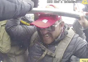 ¡ORQUESTÓ ATAQUE AL CAPITOLIO DE EU; LE DAN 7 AÑOS DE CÁRCEL!