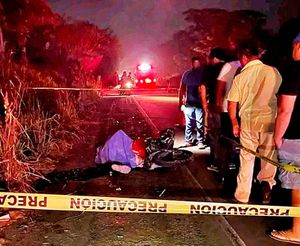 ¡UN MUERTO EN CHOQUE DE MOTOS EN LA VÍBORA!