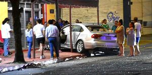 ¡APARATOSO CHOQUE EN LA FLORES MAGÓN!