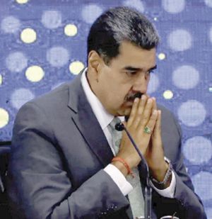 ¡NICOLÁS MADURO PROMETE INGRESO MÍNIMO DE 130 DÓLARES A TRABAJADORES!