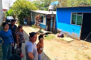 ¡TRES MENORES QUEMADOS POR ATAQUE CON BOMBA MOLOTOV!