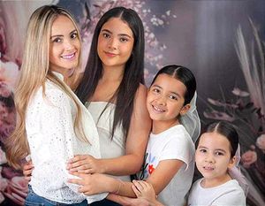 FELICIDADES MAMÁ!