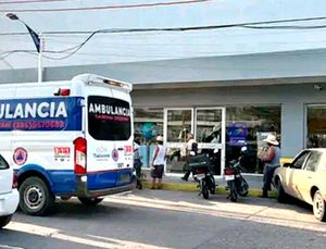 ¡SE DESMAYA EN LAS COMPRAS!
