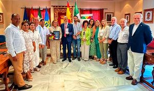 ¡ALVARADO Y CHIPIONA YA SON HERMANAS! - *Lizzette se llevó a su comuna a Andalucía