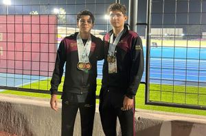 ¡HIJOS DE TIGRES….! - ARMANDO ALEJANDRO Y JEAN PAUL