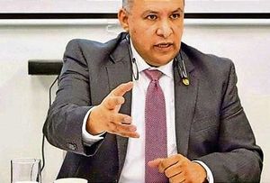 ¡“PLAN C” ENTERRARA CARRERA JUDICIAL! - “Se le va a tener cierta deuda o favor a la persona o al poder que te propuso”