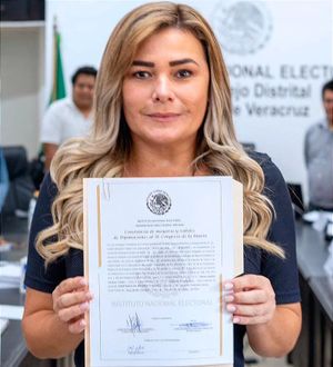 ¡MARYJOSE YA TIENE LA CONSTANCIA!