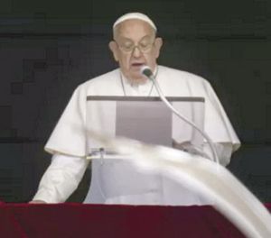 ¡EL PAPA FRANCISCO PIDE AYUDA HUMANITARIA URGENTE PARA GAZA!