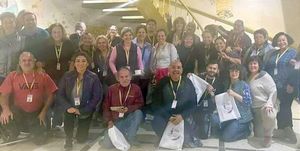 ¡“LA GENTE ESTABA, PRIMERO CAMINANDO AGLOMERADA: DESPUÉS, PUES CORRIERON”! - MEXICANOS EN BOLIVIA