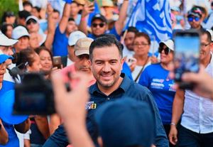 ¡MUEVEN AUDIENCIA A CHIKY-YUNES!
