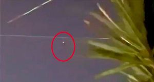 ¡PASA ROZANDO LA ISS!
