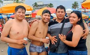 ¡TURISTAS SE FUERON A LAS PLAYAS CON TODO Y LLUVIA!