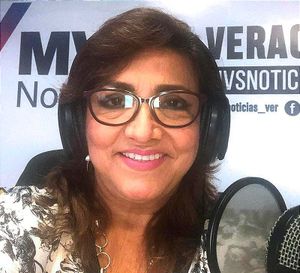 ¡LE CLONAN SU WHATSAPP A LA PERIODISTA ARACELI BAIZABAL! - *Pide no hacer caso de algún llamado o mensaje, que provenga de su contacto