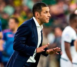 ¡JAIME LOZANO DEJA SU CONTINUIDAD EN MANOS DE LOS DIRECTIVOS!