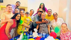 EDRA MORA CELEBRANDO SUS 83 AÑOS DE VIDA!