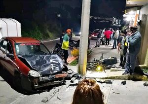 ¡SE DESBARATA EN TREMENDO “TORTAZO”! - COSCOMATEPEC