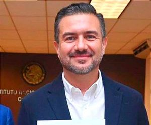 ¡CHIKY-YUNES ES SENADOR! - *Fue el primero que se registró llegó a las 9 am al Senado
