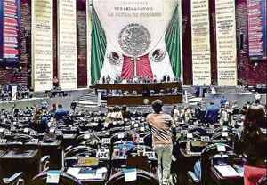 ¡DIPUTADOS SE RETIRAN CON UNA BOLSA 419 MIL PESOS CADA UNO!