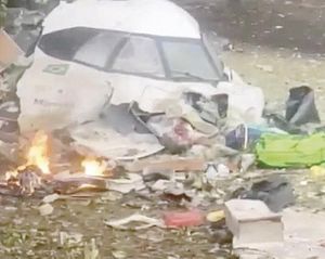 ¡SE ESTRELLA UN AVIÓN CON 62 PERSONAS A BORDO EN BRASIL! - NO HAY SOBREVIVIENTES