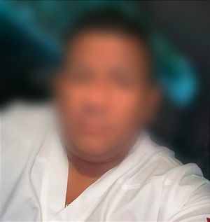 ¡FUE UN “CUATRO”! - *Sigue trabajando bajo vigilancia,  compañeros sospechan que es un “cuatro” por la auditoría que realiza el IMSS Bienestar