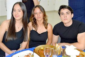 DESTELLOS SOCIALES