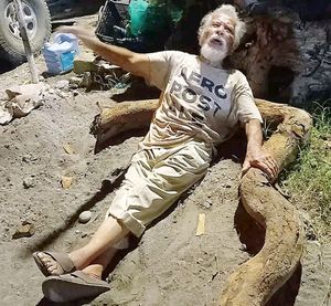 ¡ENCUENTRAN ABUELITO EXTRAVIADO PERO VOLVIÓ A DESAPARECER!