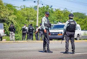 ¡CULIACÁN AMANECE CON ENFRENTAMIENTOS ARMADOS Y SE SUSPENDEN CLASES!