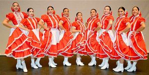 FOLKLORE, JUVENTUD Y TALENTO ENMARCAN LOS “COLORES DE MÉXICO”