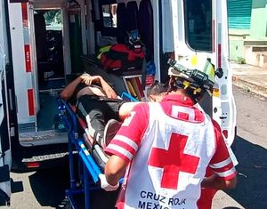 ¡ROBA-MOTOS HERIDO EN  DERRAPÓN CUANDO HUÍA!