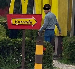 ¡DENUNCIAN A “CELENTURIENTO” POR AGREDIR A ESTUDIANTE DE 15 AÑOS!