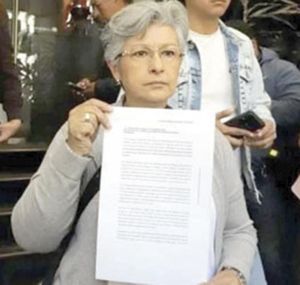 ¡SE APUNTA VOCERA DE LOS TRABAJADORES DEL PODER JUDICIAL A ELECCIÓN DE 2025!