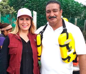 ¡“GUERRITA” EN AMATITLÁN! - * Entre síndico y alcaldesa