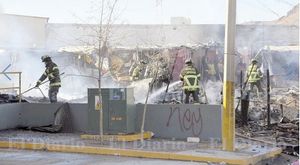 ¡FUEGO CONSUME CAMPAMENTO DE MIGRANTES! - EN CHIHUAHUA