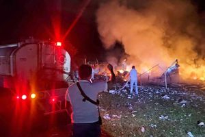 ¡EXPLOTA MERCADO DE PIROTECNIA EN ISLA!