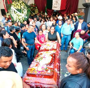 ¡PIDEN JUSTICIA POR LA MUERTE DEL DIPUTADO BENITO AGUAS!