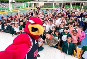 ¡POSITIVA COLECTA ALTRUISTA DE “YEYO” EL HALCÓN!