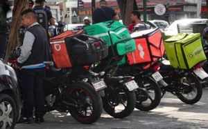 ¡AVANZA EN COMISIÓN DE SAN LÁZARO REFORMA PARA REGULAR PLATAFORMAS DIGITALES!